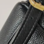 Chanel CC Filigree C Logo (Шанель) — фото 11