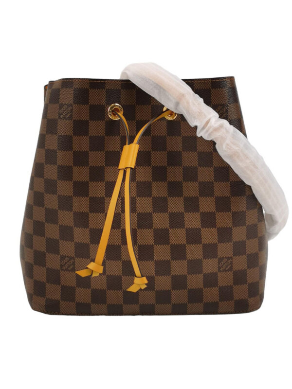 Louis Vuitton NÉONOÉ — продано