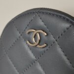 Chanel Round C Logo — фото 11