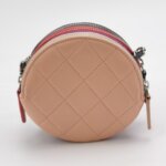 Chanel Round C Logo — фото 5