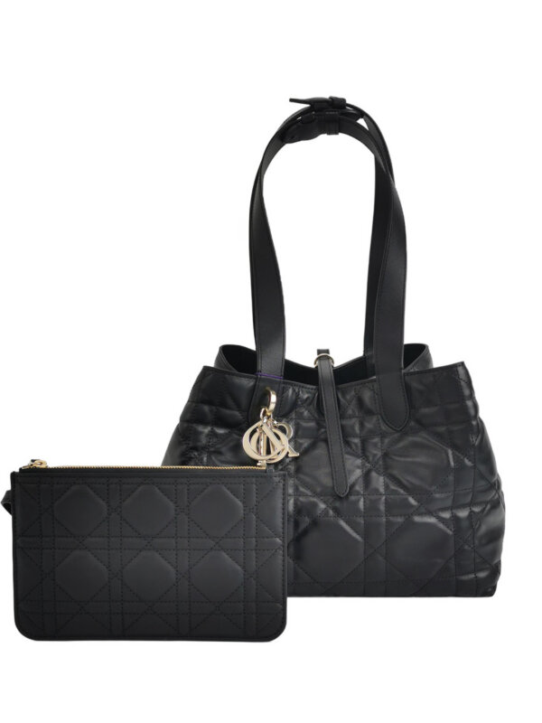 Dior Toujours — продано