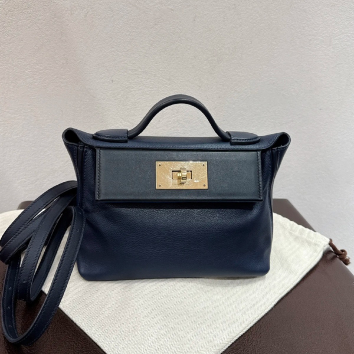 Hermès 24/2421 evercolor U — продано