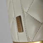 Chanel C logo — фото 14