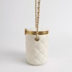 Chanel C logo — фото 3