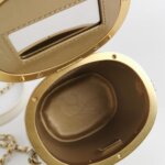 Chanel C logo — фото 7