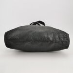 Chanel Logo Shoulder Bag — фото 6