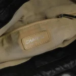 Chanel Calfskin Logo Shoulder Bag (Шанель) — фото 8
