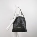 Chanel 22 Bag Logo — фото 2