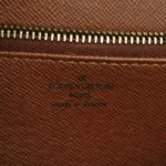 Louis Vuitton Calfskin Monogram Shoulder Bag (Луи Виттон) — фото 8