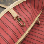 Louis Vuitton Neverfull Monogram (Луи Виттон) — фото 14