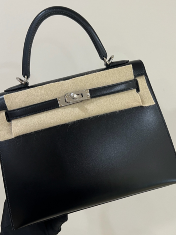 Hermès Kelly 25 — продано