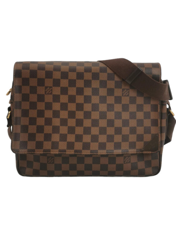 Louis Vuitton Shelton — продано