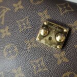 Louis Vuitton Pochette Metis Reverse S-lock — фото 12