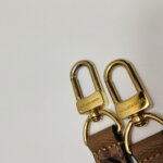 Louis Vuitton Pochette Metis Reverse S-lock — фото 14