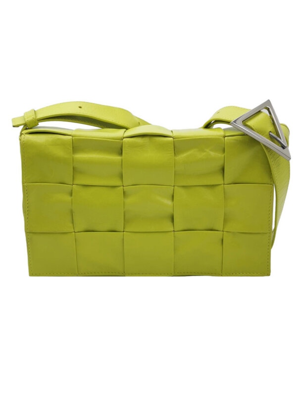 Bottega Veneta Cassette Intreccio — продано