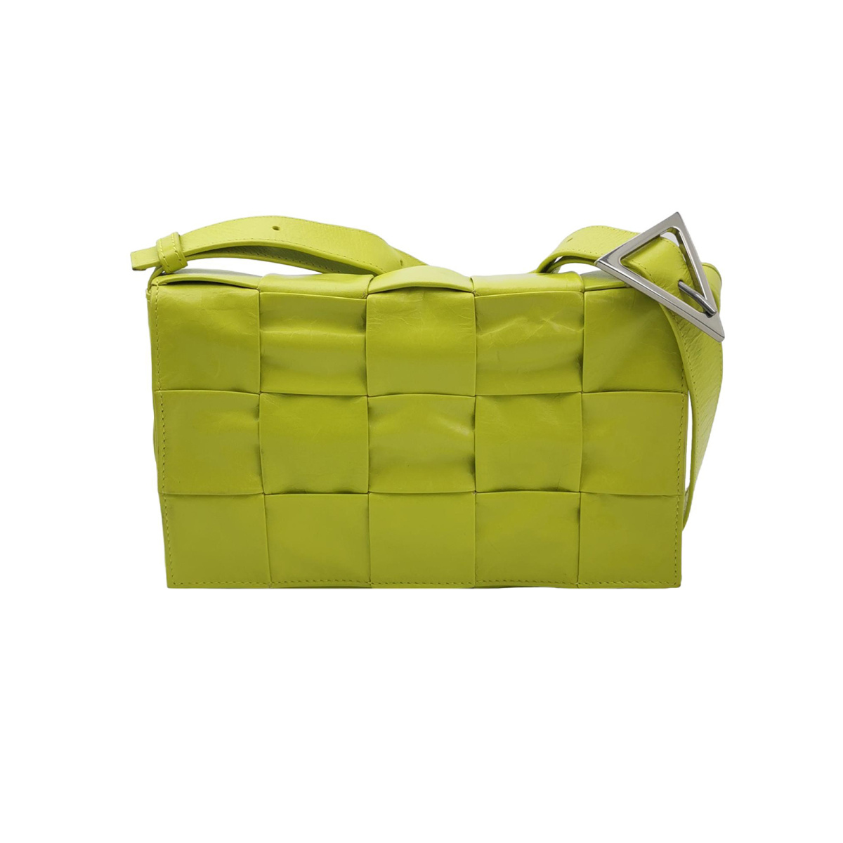 Bottega Veneta Cassette Intreccio — продано