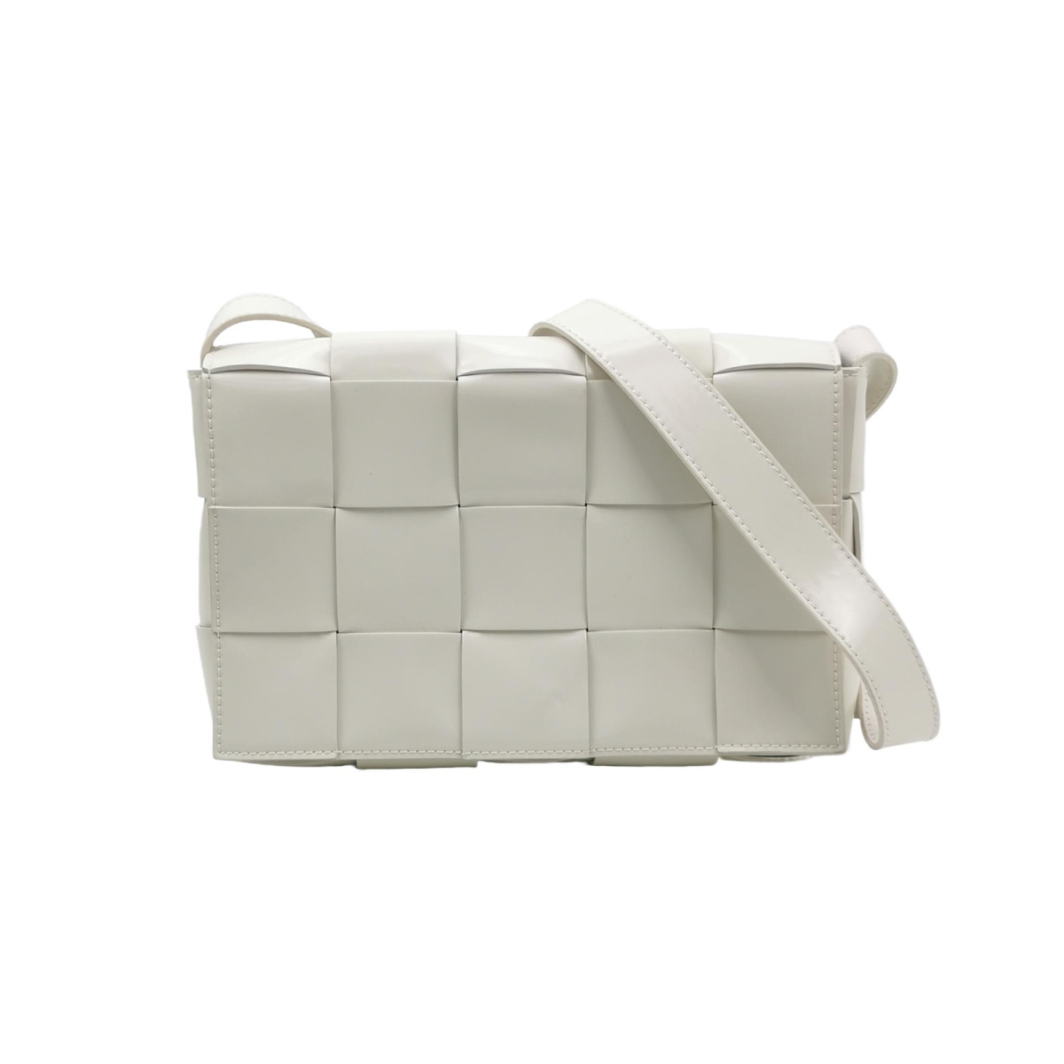 Bottega Veneta Cassette Intreccio — продано