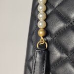 Chanel C Logo — фото 16