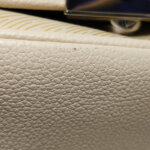 Louis Vuitton Buci Logo — фото 17