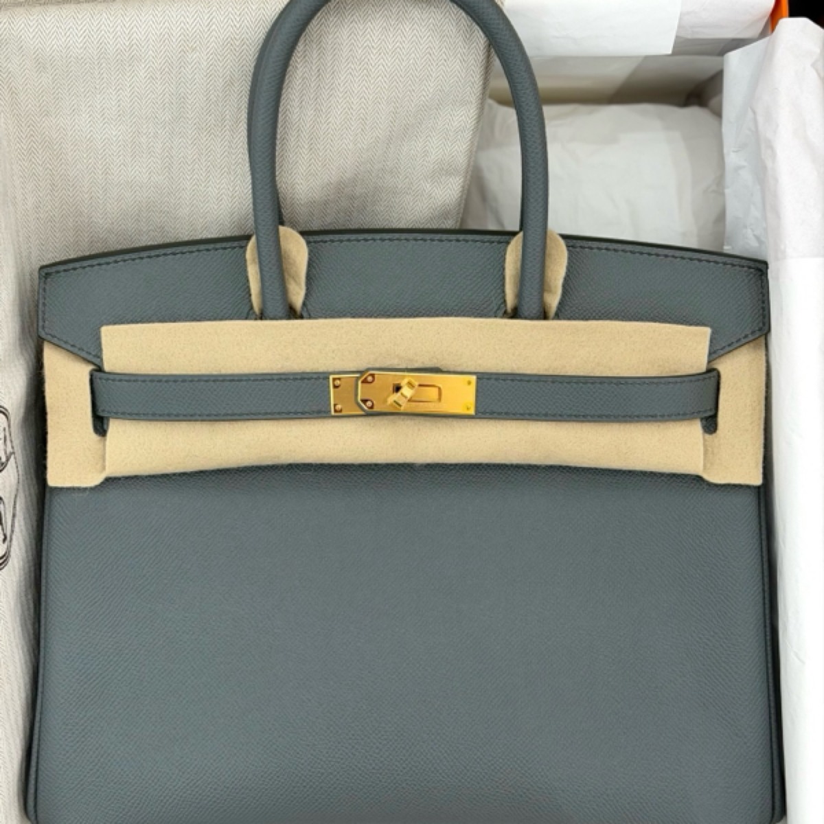 Hermès Birkin 30 — продано