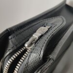 Louis Vuitton Logo Handbag — фото 11