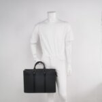 Louis Vuitton Logo Handbag — фото 2