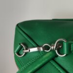 Balenciaga Triangle Logo — фото 15