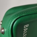 Balenciaga Triangle Logo — фото 30