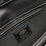 Tod's T Timeless T logo — фото 11