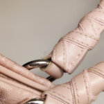 Dior Logo Shoulder Bag — фото 21