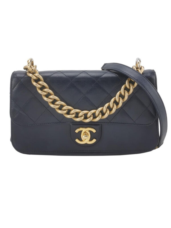 Chanel Flap Bag C — продано