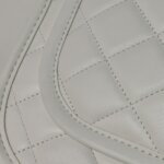 Chanel Leather Shoulder Bag — фото 17