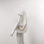 Chanel Leather Shoulder Bag — фото 2