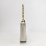 Chanel Leather Shoulder Bag — фото 4