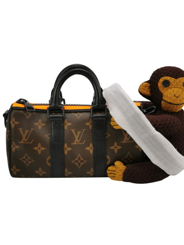 Louis Vuitton Keepall Nano — продано
