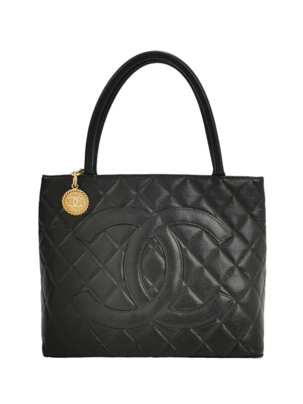 Chanel Medallion — продано