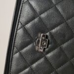 Chanel Lambskin Shoulder Bag — фото 17