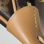 Louis Vuitton Loop Monogram — фото 18