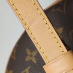 Louis Vuitton Loop Monogram — фото 19