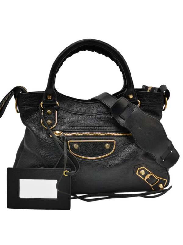 Balenciaga City — продано