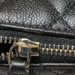Chanel Leather Shoulder Bag — фото 10