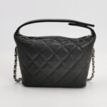 Chanel Leather Shoulder Bag — фото 5