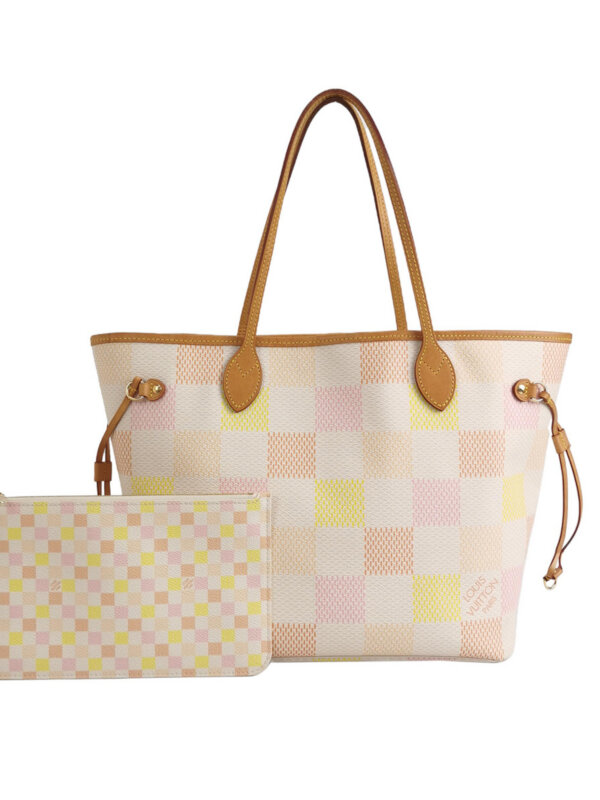 Louis Vuitton Neverfull — продано