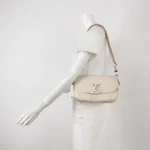 Louis Vuitton Buci (Луи Виттон) — фото 2