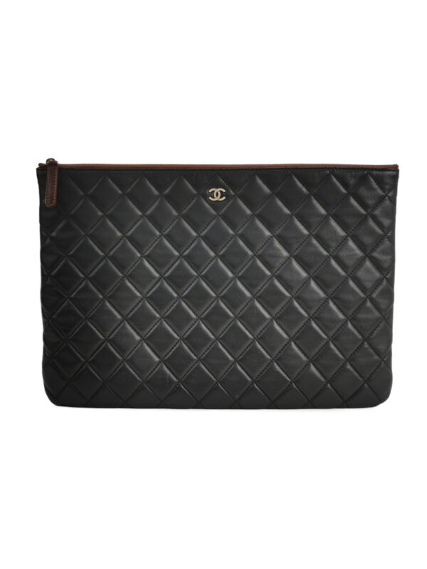 Chanel Case — продано