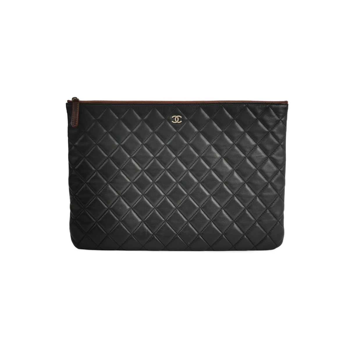 Chanel Case — продано