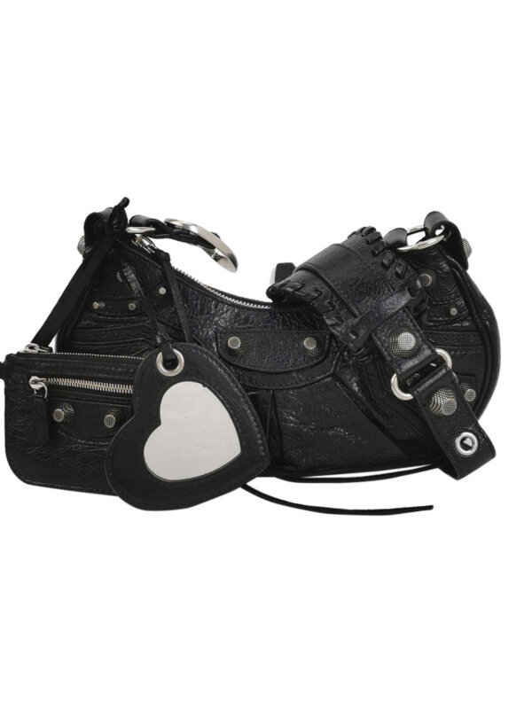 Balenciaga Le Cagole — продано