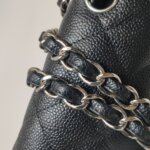 Chanel Classic Flap — фото 11