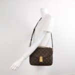 Louis Vuitton Pochette Metis — фото 2