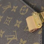 Louis Vuitton Pochette Metis Monogram S-lock — фото 17